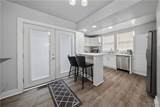 209 Hazelhurst Avenue - Photo 9