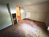 8686 Cemetery Road - Photo 16