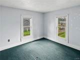 4 Delaware Avenue - Photo 17