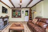 8244 Seneca - Photo 35
