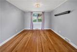 208 Danbury Drive - Photo 13