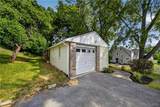 208 Danbury Drive - Photo 3