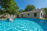 11 Ruth Avenue - Photo 10