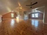 1100 Kellogg Avenue - Photo 36