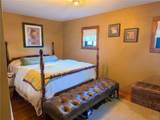 6266 Lakeshore Road - Photo 42