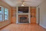 2704 1/2 Suits Ave - Photo 14