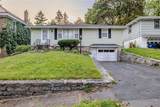 306 Carlton Drive - Photo 2