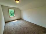 5781 Youngs Road - Photo 17