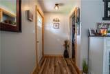 712 Jeffrey Street - Photo 3