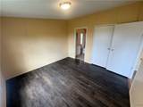 2755 Center Road - Photo 13