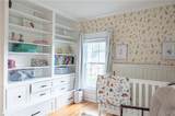 325 Kinsley Street - Photo 38