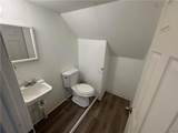 317 Leonard Street - Photo 4