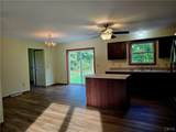 8222 Valley Road - Photo 15
