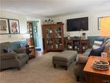 211 Stroud Street - Photo 6
