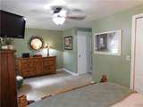 211 Stroud Street - Photo 9