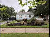 1340 Parkview Drive - Photo 1
