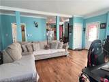 8 1/2 Noyes Street - Photo 3