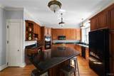 215 Ten Eyck Street - Photo 10