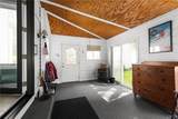 215 Ten Eyck Street - Photo 35