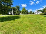 1103 Seneca Street - Photo 4