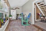 144 Oswego Avenue - Photo 14