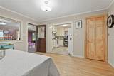 8 Davis Street - Photo 14