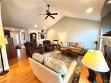 3291 Barrington Way - Photo 30