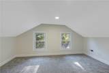 4942 Seneca - Photo 32