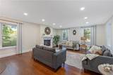 4942 Seneca - Photo 5