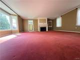 4385 Locust Avenue - Photo 6