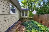 201 Oakridge - Photo 6