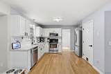 2 Chaucer Circle - Photo 16