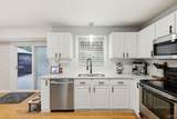 2 Chaucer Circle - Photo 17