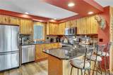 127 Holiview Rd. - The Woods - Photo 8