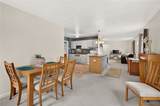 548 Loretta Street - Photo 11