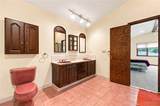 138 Woodshire - Photo 19