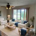 1364 Moll Street - Photo 9