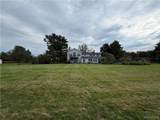 2765 Lake Road - Photo 32