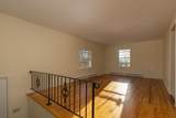 303 Sullivanville Road - Photo 13