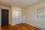 303 Sullivanville Road - Photo 15