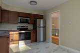 303 Sullivanville Road - Photo 3
