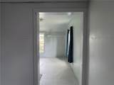 32 Merton Avenue - Photo 16