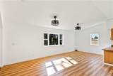 2259 Center Road - Photo 17