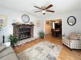 303 Stafford Circle - Photo 19