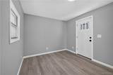 289 Babcock Street - Photo 5