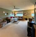 26 Colonial Parkway - Photo 3