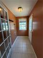 805 Perry Street - Photo 11