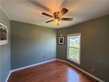805 Perry Street - Photo 17