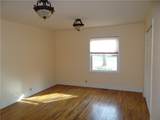 77 Evergreen Avenue - Photo 18
