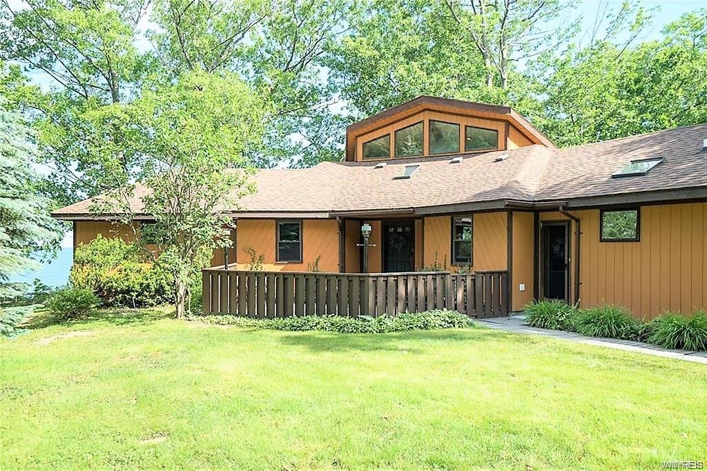 9696 Oak Grove Drive - Photo 1